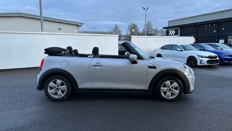 MINI Convertible 1.5 Cooper Classic 2dr Petrol Convertible